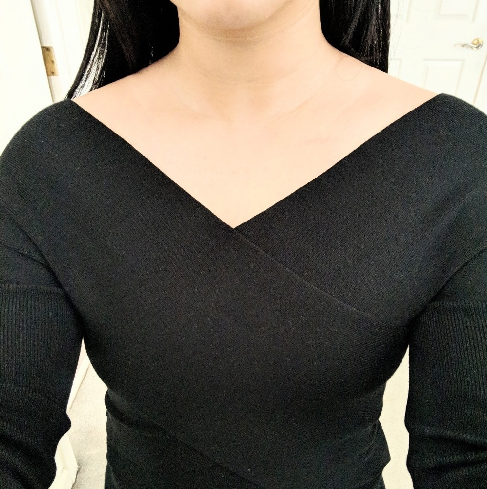 V-Neck Bandage Sweater Gray sz XS - Picture 5 of 5